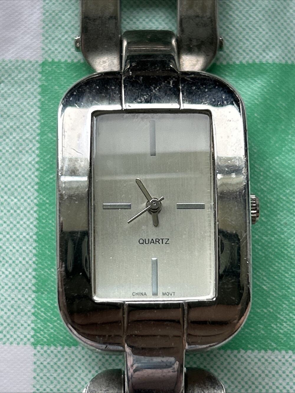 Avenue Silver Tone Women’s Quartz Watch